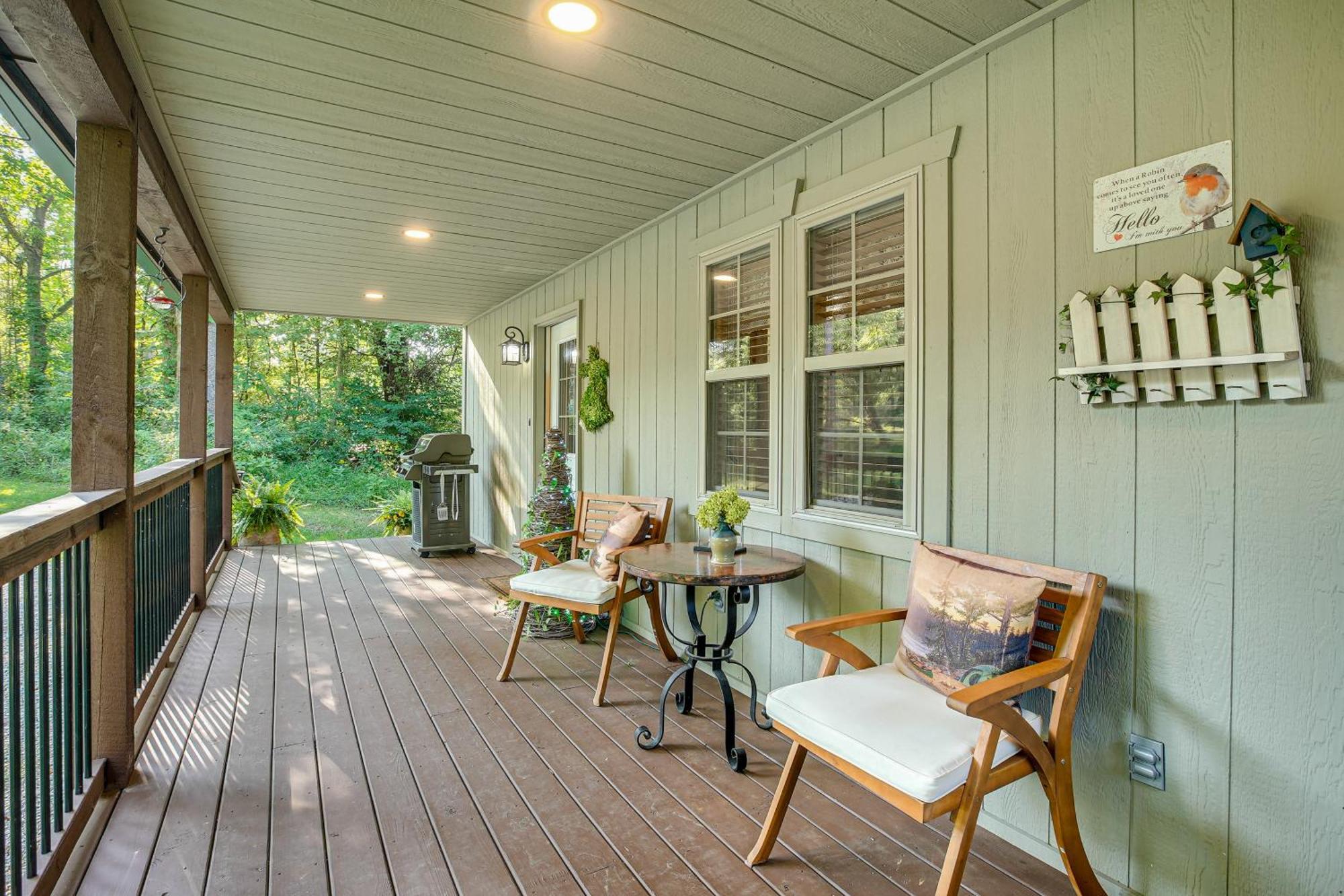 Idyllic Cabin In The Heart Of Hocking Hills Rockbridge ภายนอก รูปภาพ